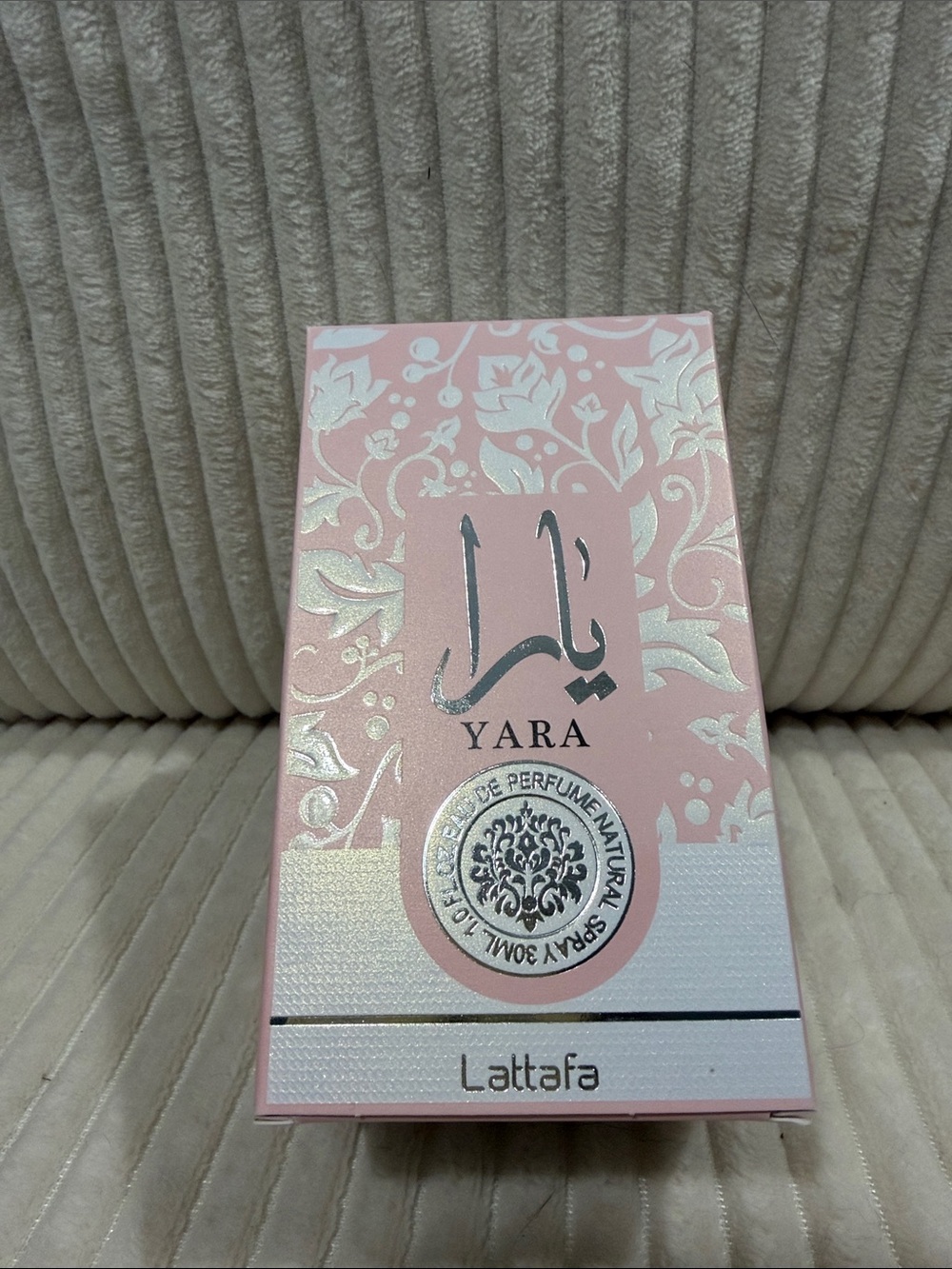 Lattafa Yara Spray- Smells  so amazing!! New in sealed box.